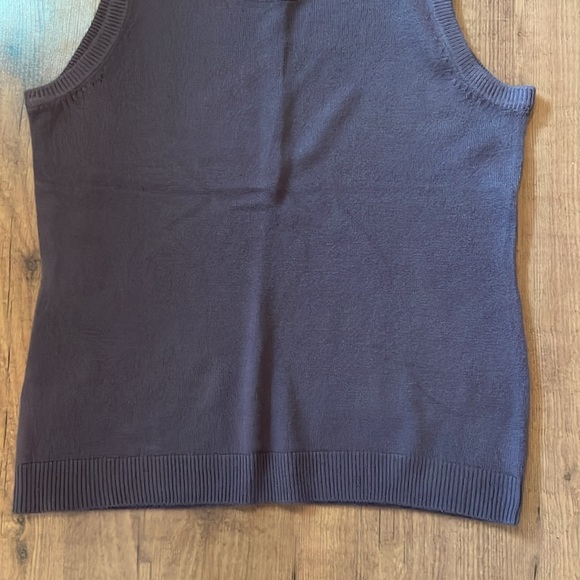 SML Design brown vest. - Picture 4 of 5